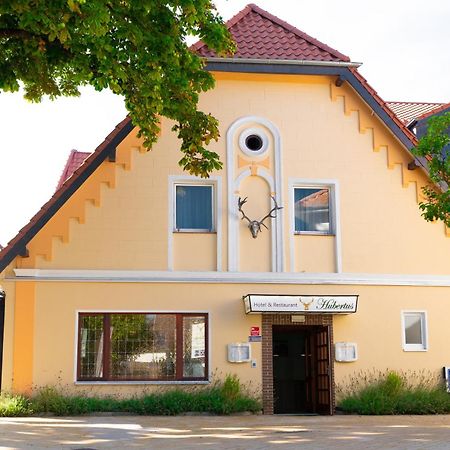 Hotel & Restaurant Hubertus Sehnde Εξωτερικό φωτογραφία