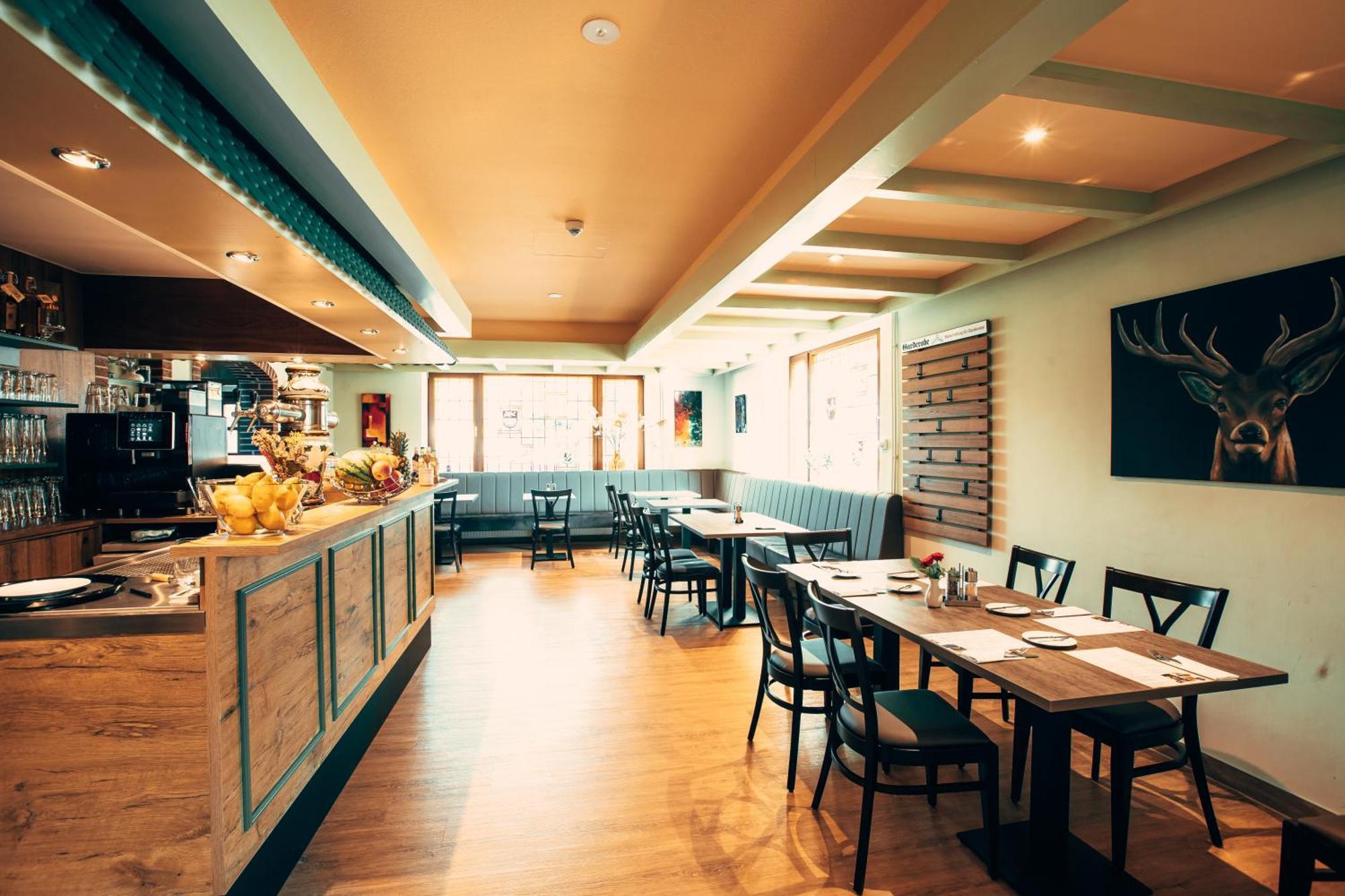 Hotel & Restaurant Hubertus Sehnde Εξωτερικό φωτογραφία
